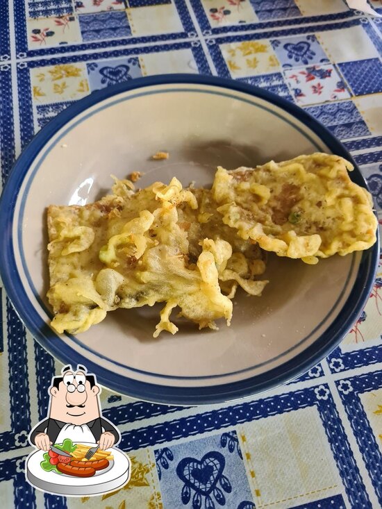 Warsen and Mbak Tri's Secret Flavor: Local Snacks That Delight Cilacap